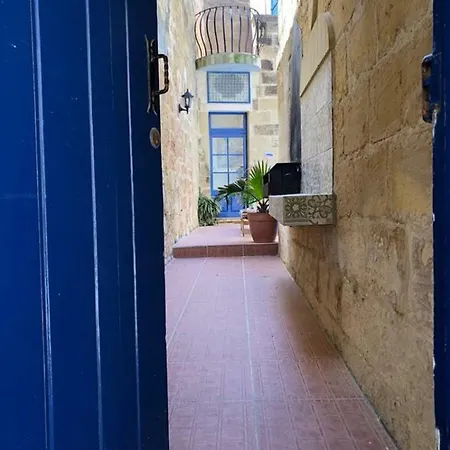 Casa de Férias Ta' Lucia Kerċem